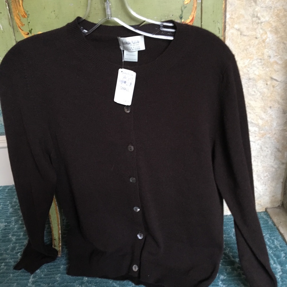 Neiman Marcus cashmere cardi with tags